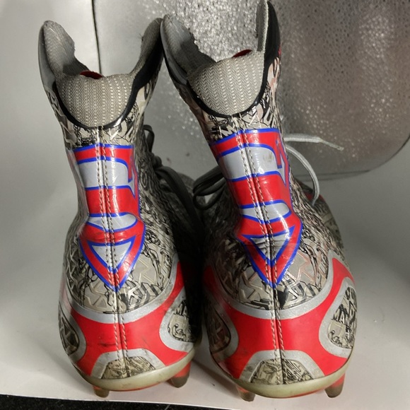 Under Armor cleats lightly worn check cleats and inside Size 11 - Picture 3 of 10